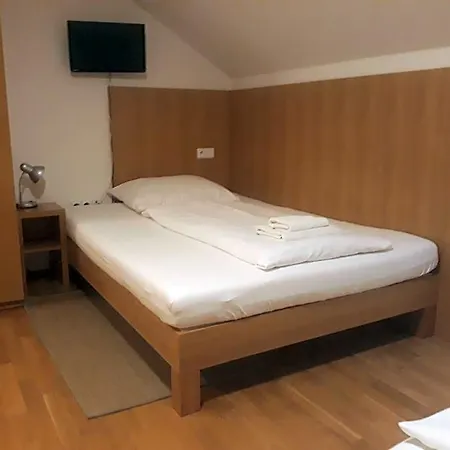 A Vinarstvi U Vrbu Hustopeče