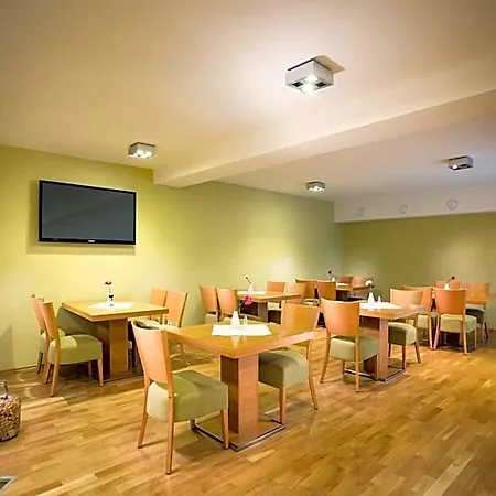 Gasthof A Vinarstvi U Vrbu