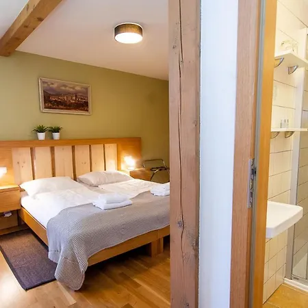A Vinarstvi U Vrbu Gasthof 3*